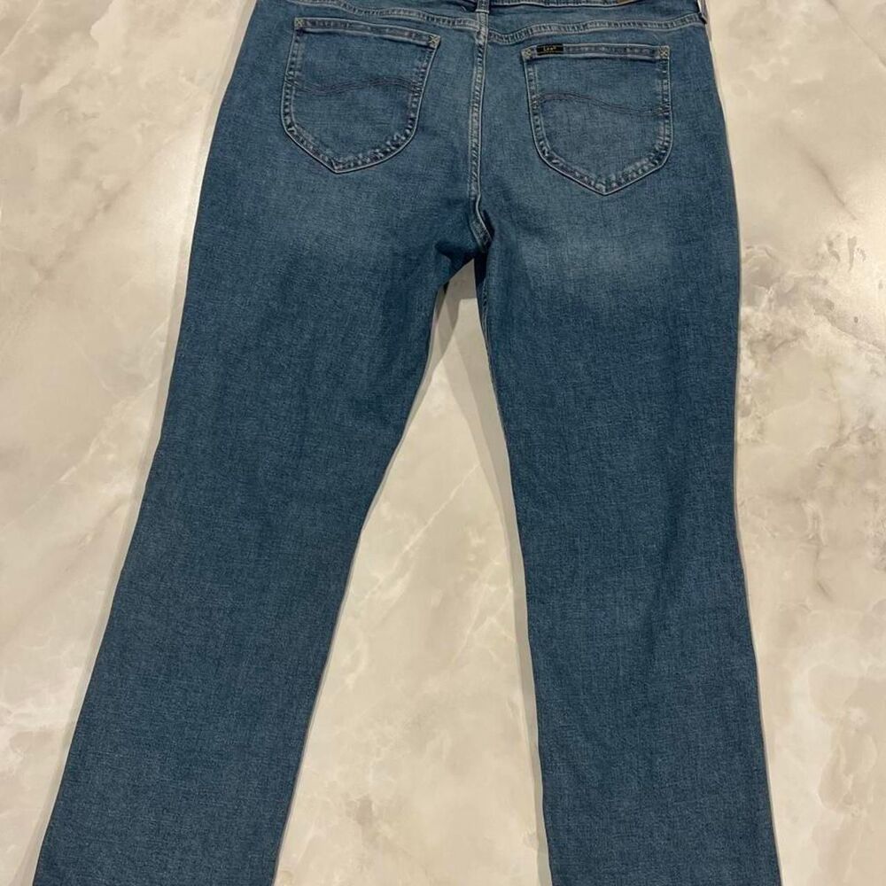 Lee Women's Blue and Navy Jeans